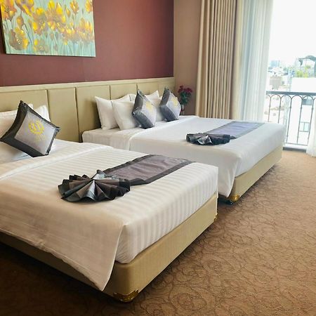 Hera Luxury Hotel Хошимин Екстериор снимка