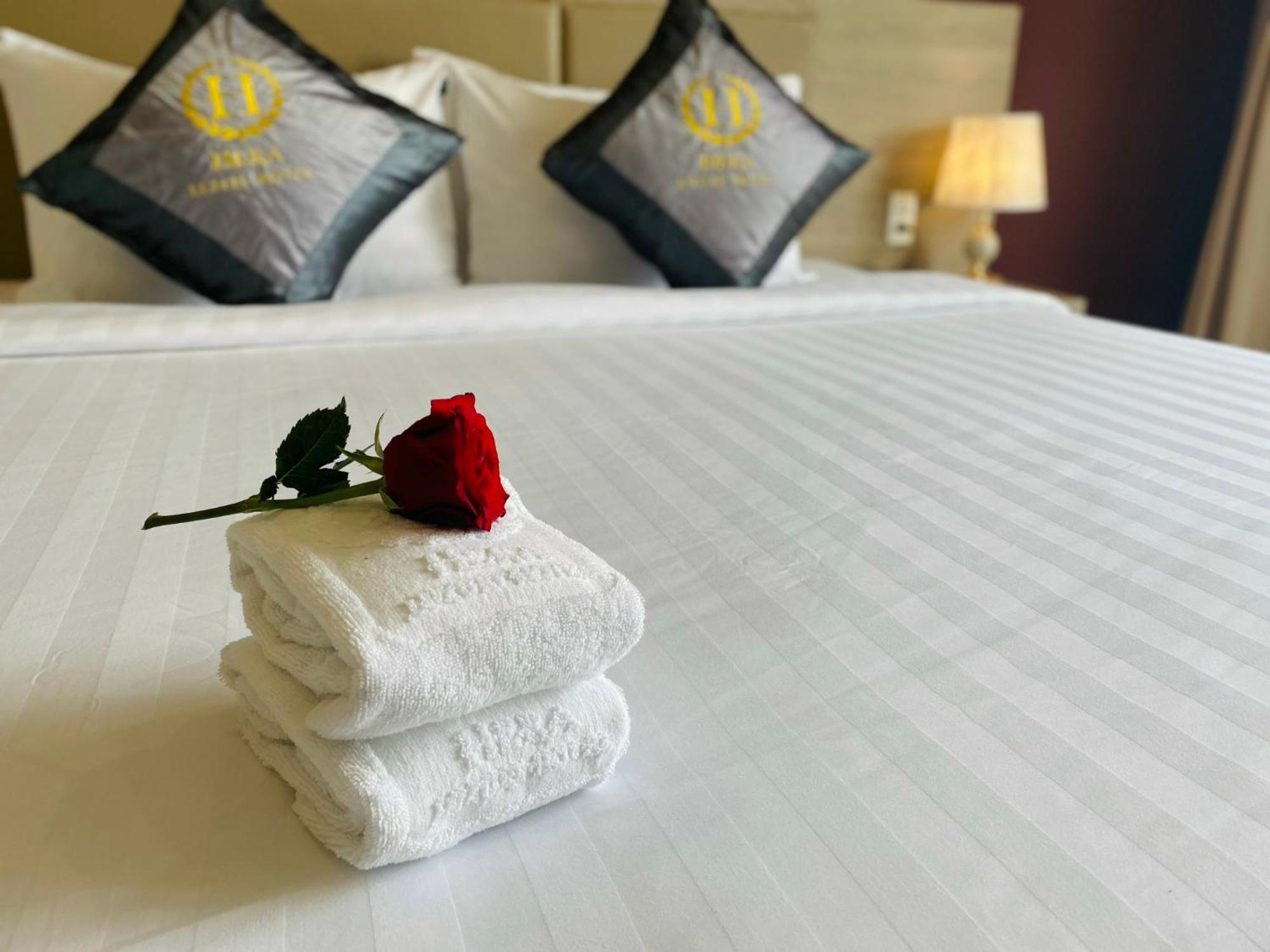 Hera Luxury Hotel Хошимин Екстериор снимка