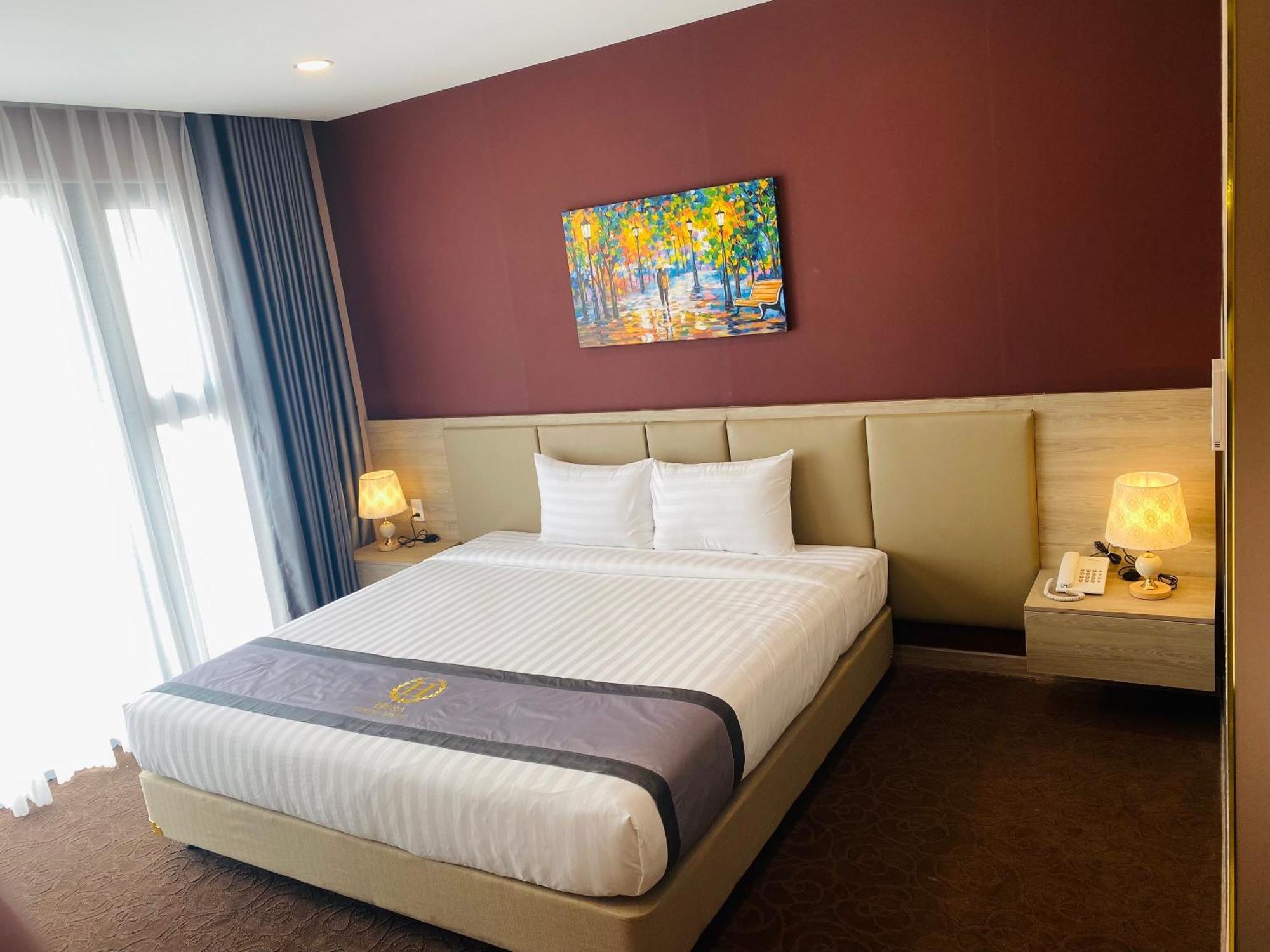 Hera Luxury Hotel Хошимин Екстериор снимка