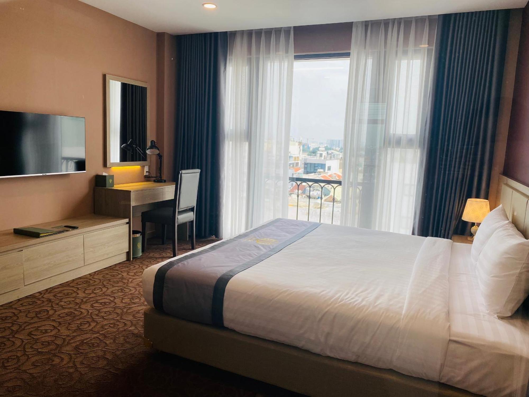 Hera Luxury Hotel Хошимин Екстериор снимка