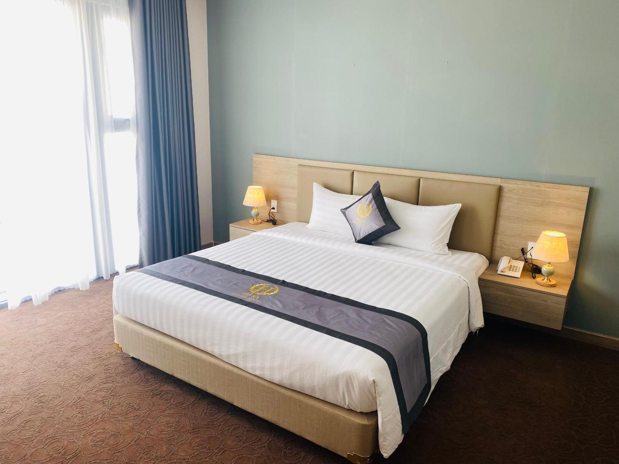 Hera Luxury Hotel Хошимин Екстериор снимка