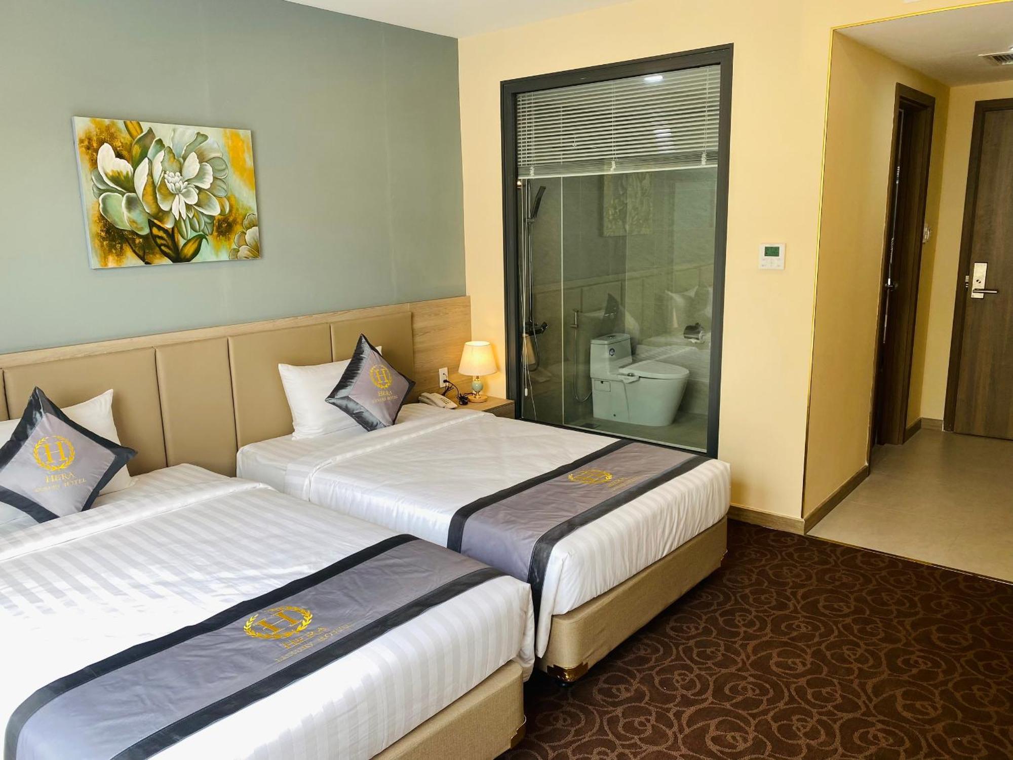 Hera Luxury Hotel Хошимин Екстериор снимка
