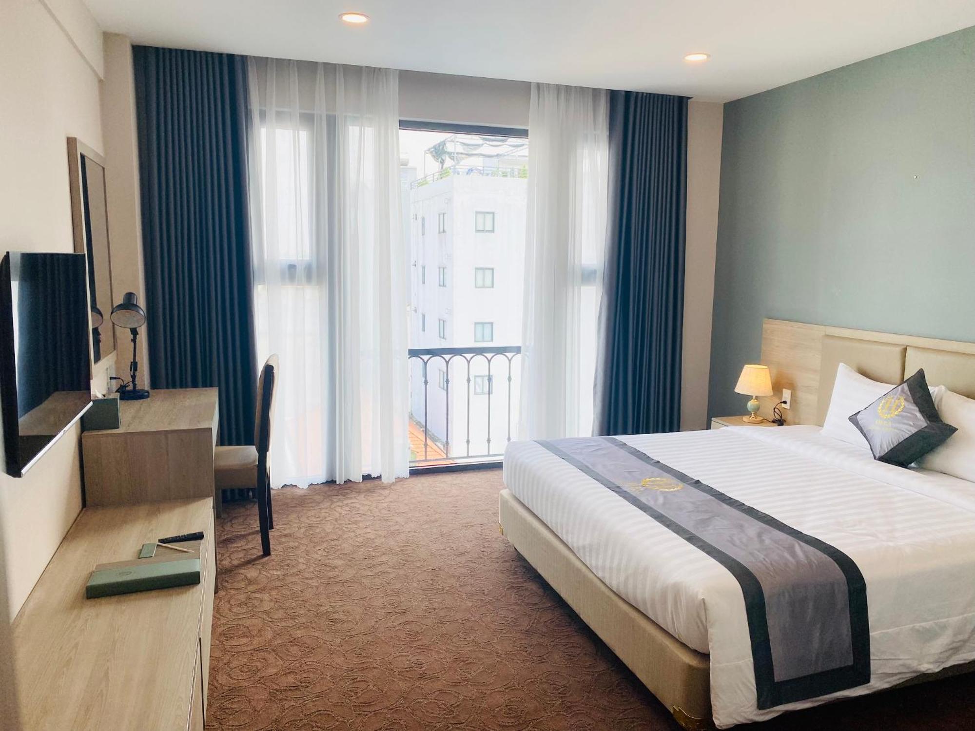 Hera Luxury Hotel Хошимин Екстериор снимка
